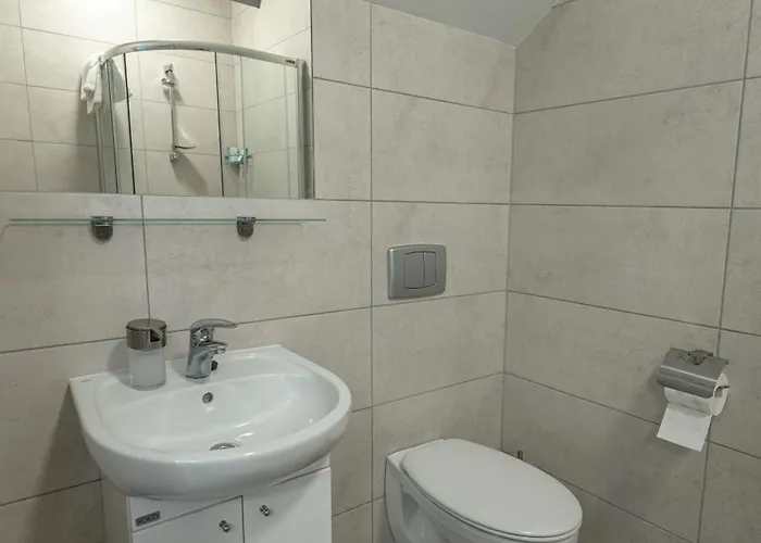 Soul Free Parking 4* Познань